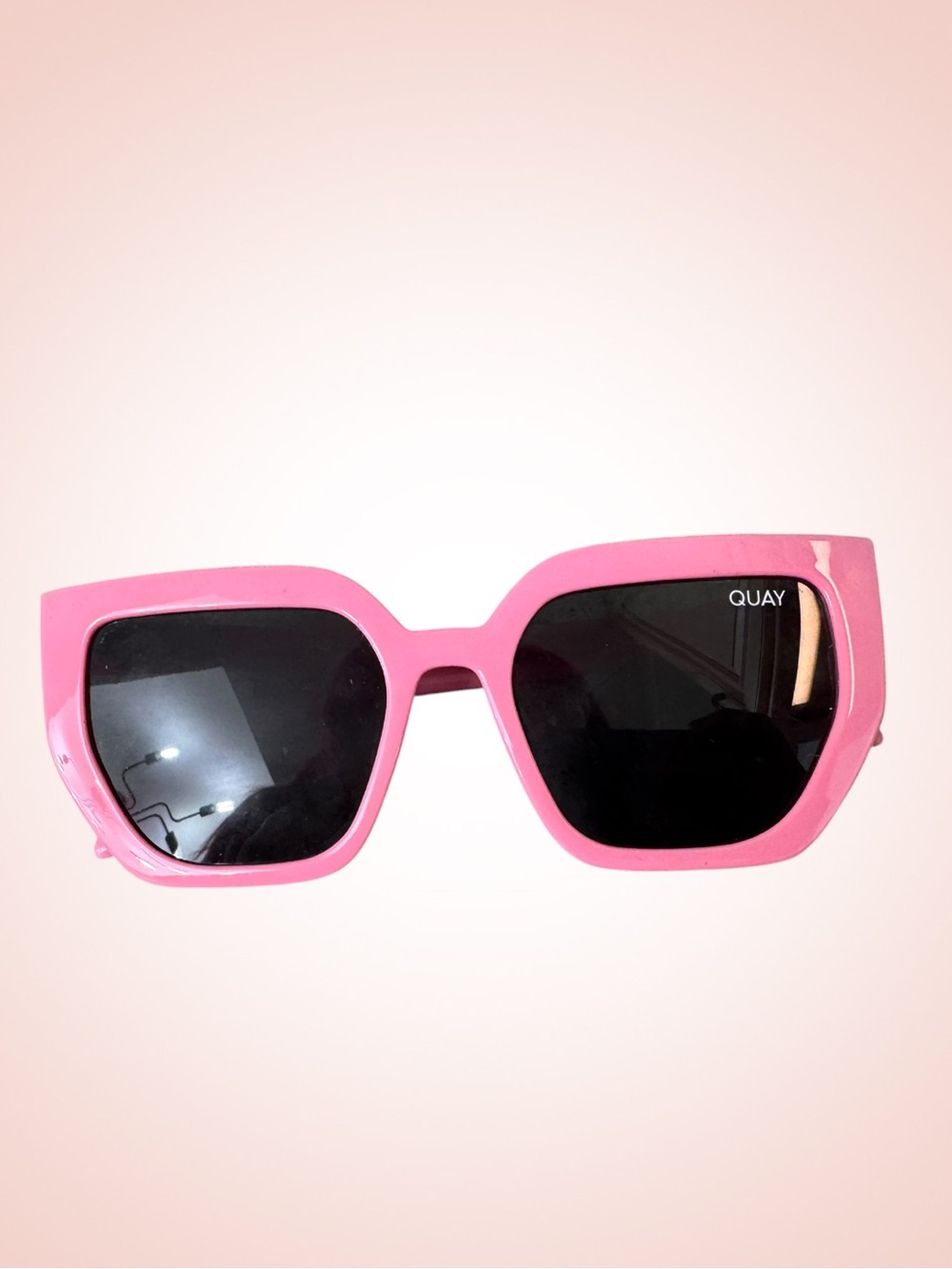 Quay Australia Sunglasses Pink Polarized Oversized Square Cat Eye Black Lenses